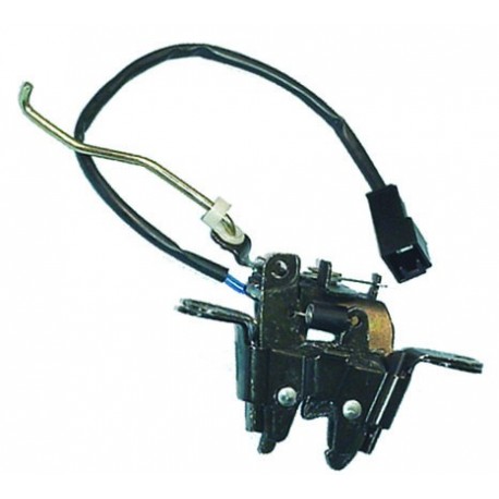 *CERRAD. MALETERO ALFA 145